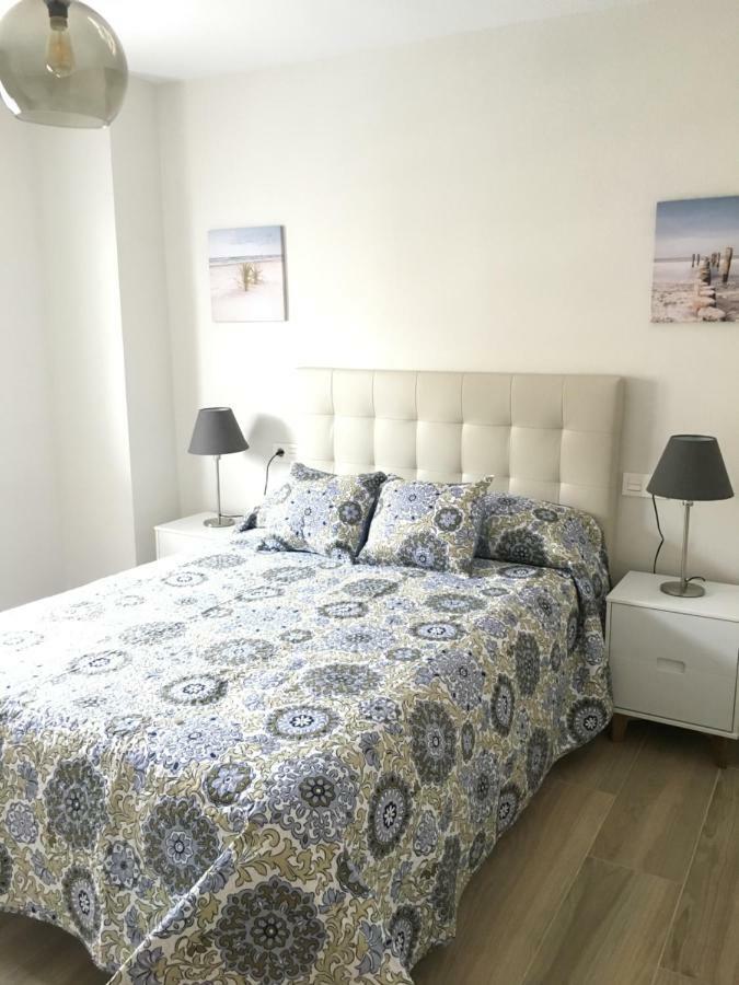 Galvez Flat, At Principal Railway Station In Malaga Appartement Buitenkant foto