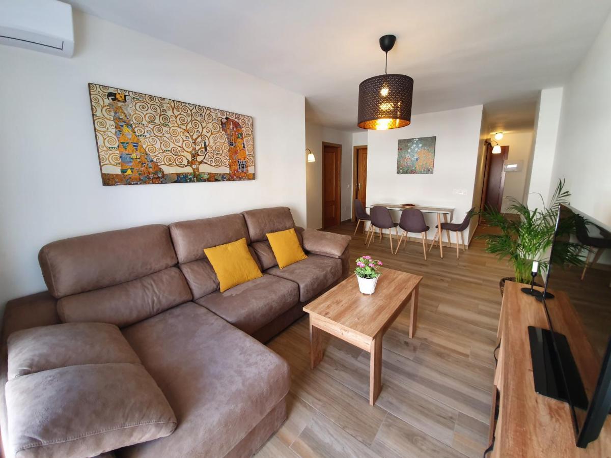 Galvez Flat, At Principal Railway Station In Malaga Appartement Buitenkant foto